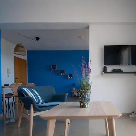 Mackenzie Sea Views شقة