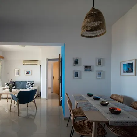 Mackenzie Sea Views Apartman Lárnaka